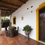 Monte Domingos Simoes *