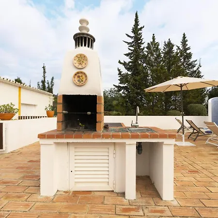 Monte Domingos Simoes Villa *