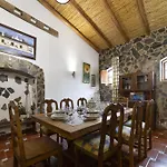 Monte Domingos Simoes 알부페이라
