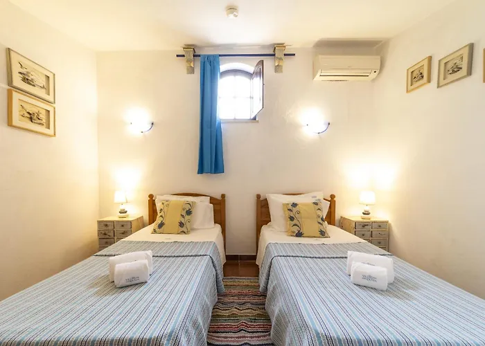 Monte Domingos Simoes