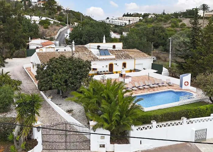 Monte Domingos Simoes Villa